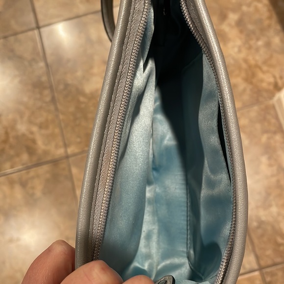 Coach wristlet - Picture 6 of 6